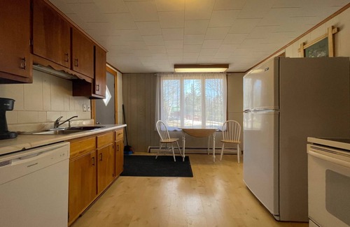 Portage Lake Cabin | Top-Rated Portage Lakeside Cabins with Family-Friendly Amenities