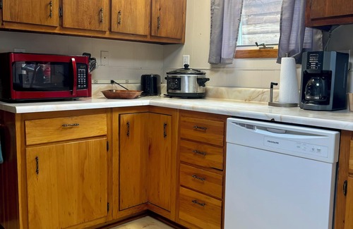 Portage Lake Cabin | Top-Rated Portage Lakeside Cabins with Family-Friendly Amenities