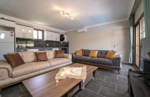 Fethiye Villa | Portakal Çiçeği 5: Pet-Friendly Oasis with Pool & Kids' Fun