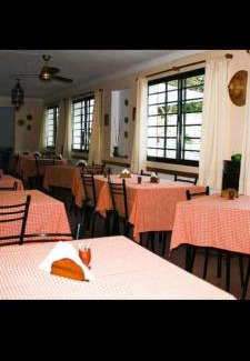 La Falda Hotel | Family-Friendly Portal de las Sierras Hotel with Pool & Breakfast