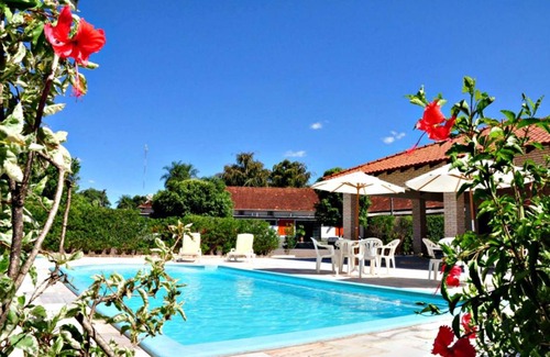 Visconde de Taunay Hotel | Discover Portal Pantaneiro Hotel with Pool & Family Amenities