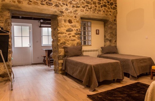 Gois House | Pet-Friendly Comfort at Portantiqua Guest House, Rated 9.1