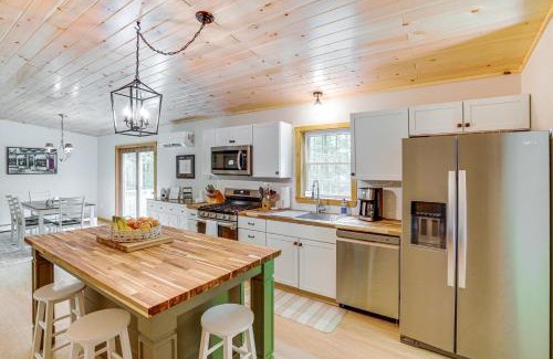 Porter Corners House | Family-Friendly Porter Corners Home Near Saratoga Race Course