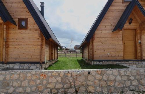 Razvrsje House | Family-Friendly Retreat at Portes du Soleil - Zabljak