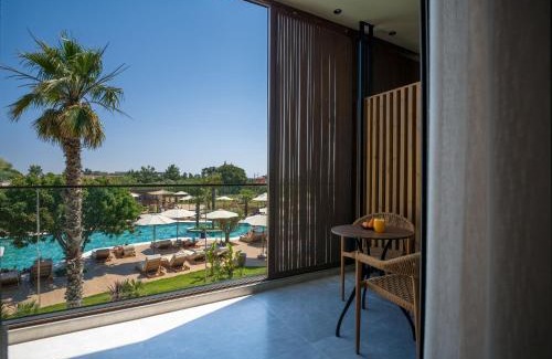 Nea Potidaia Hotel | Portes Theros