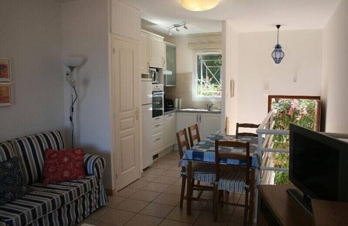 Molini Apartment | Scenic Porticcio Albitreccia with Oceanfront Views