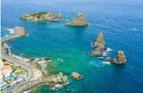Aci Castello Apartment | Porticciolo sea view