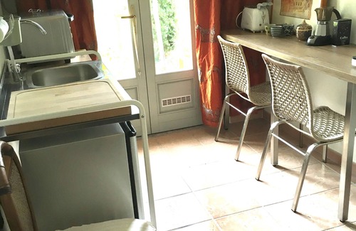 Campagnano di Roma Villa | Cozy Portico Romano Suite Near Rome with Shared Pool