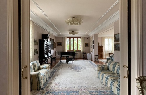 Chianciano Terme Villa | Inviting Villa Portion in Picturesque Tuscany