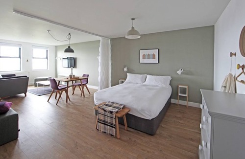 John O'Groats House | Portknockie - 1 Bed Luxury Apartment