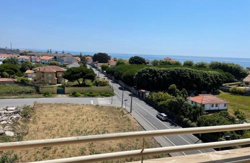 Aguda Apartment | Relaxing Porto Aguda Beach - Oceanfront & Pet Friendly Stay