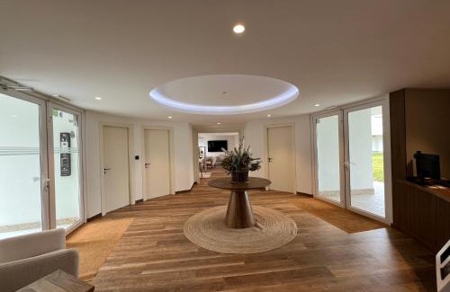 Cabana de Bergantinos Apartment | Oceanfront Escape at Porto Cabana by Miramar Stays