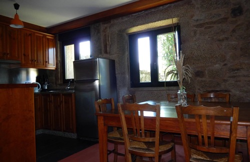 Porto do Son Cottage | Experience Porto Do Son: Refurbished Country House Oasis