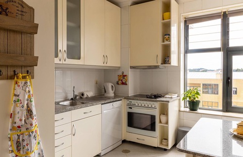 Madalena Apartment | Urban Beach Paradise: Oceanfront Oasis with Pool & Tennis