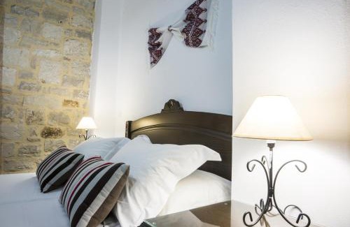 Kalyves Apartment | Discover Porto Kalyves Seaside Aparthotel: Oceanfront Bliss
