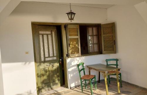 Athani Apartment | Discover Porto Katsiki: Family-Friendly Getaway with High Ratings