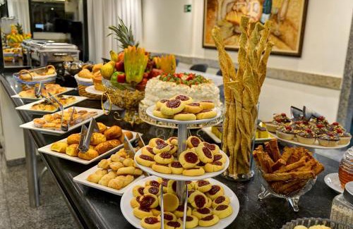 Santa Monica Hotel | Welcome to Porto Minas Hotel e Convenções: Pet-Friendly Stay
