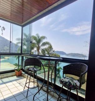 Conceicao de Jacarei Apartment | Vista Serra: Beachfront Retreat with Ocean Views & Pool