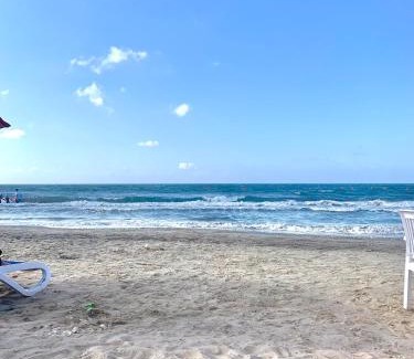 Al-Manasrah Apartment | Oceanfront Porto Said Chalet with Pool & Beach Access