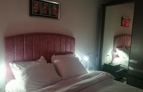 Al-Manasrah Apartment | Experience Porto Said: Oceanfront Bliss with Top Amenities