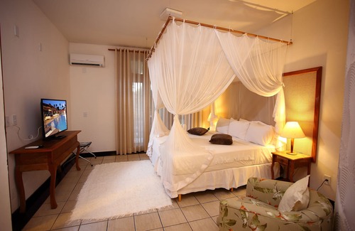 Porto Seguro Resort | All-Inclusive Porto Seguro Praia Resort with Ocean View Pool