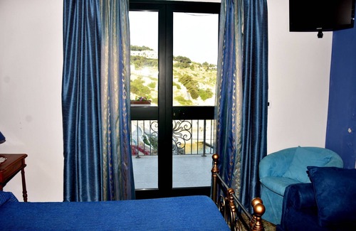 Castro Marina Bed & Breakfast | Discover Porto Vecchio: Family-Friendly with Restaurant & Kitchen