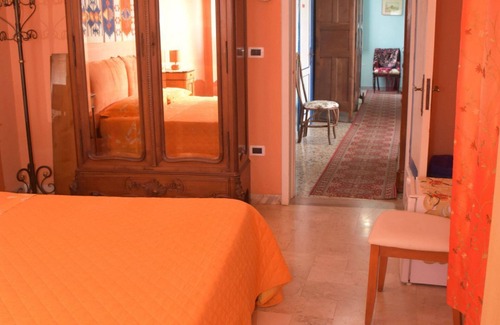 Castro Marina Bed & Breakfast | Discover Porto Vecchio: Family-Friendly with Restaurant & Kitchen