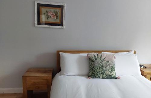 Portobello Apartment | Portobello Seaside 3-BR Apartment with Ocean Views