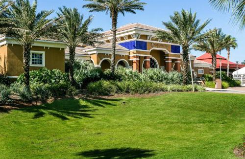 Pensacola Beach Apartment | Experience Oceanfront Bliss at Portofino Paradise Hotel