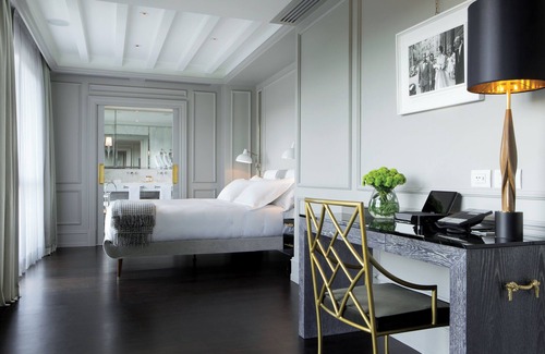 San Giovanni Hotel | Exquisite Portrait Firenze: 5-Star Luxury with Spa & Dining