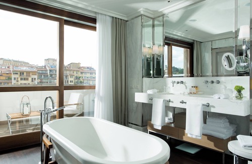 San Giovanni Hotel | Exquisite Portrait Firenze: 5-Star Luxury with Spa & Dining