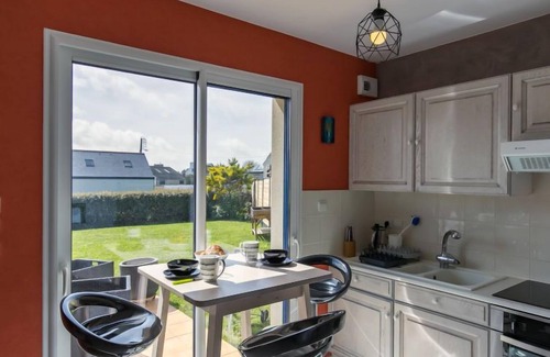 Ploudalmezeau House | Unforgettable Portsall Paradise with Oceanfront Spa & Views
