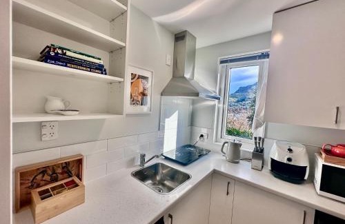 Lyttelton Apartment | Portside Escape - Hotel Quality Linen