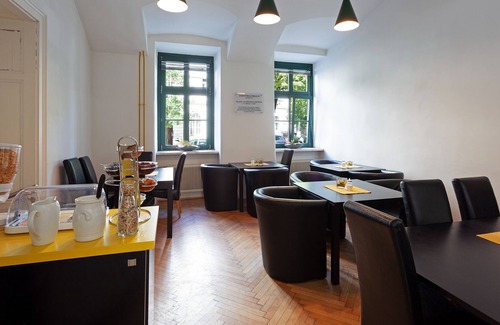 Roßau Hotel | Porzellaneum