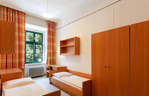 Roßau Hotel | Porzellaneum