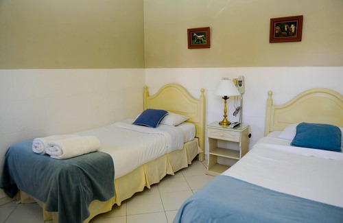 Ezeiza Bed & Breakfast | Posada Bernies