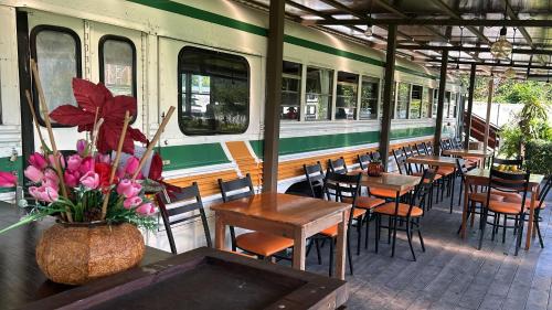 Santiago Cabin | Guest Rated 10/10 at Posada Cañaveral with Great Amenities