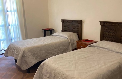 El Oro Hotel | Posada Conchita