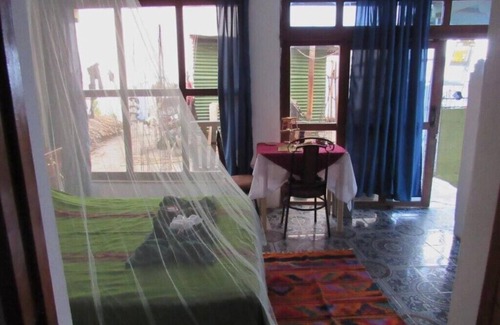Santa Cruz La Laguna Bed & Breakfast | Inviting Posada del Viajero: Ideal for Family Getaways