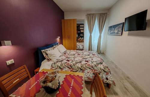 Monte Sacro House | Top-Rated Getaway at Posada de Liz y Fabrizio with Hot Tub