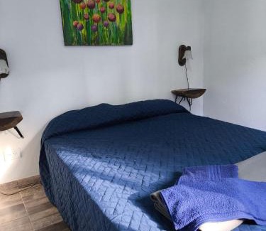 La Lucila del Mar Bed & Breakfast | Cozy Posada De Mar Siguiendo La Luna with Breakfast & Kitchen