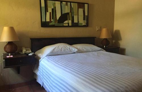 Loreto Hotel | Experience Oceanfront Bliss at Posada del Cortes Hotel