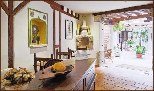 Navalcarnero Hotel | Comfortable Stay at Posada del Tio Juanón with Great Amenities