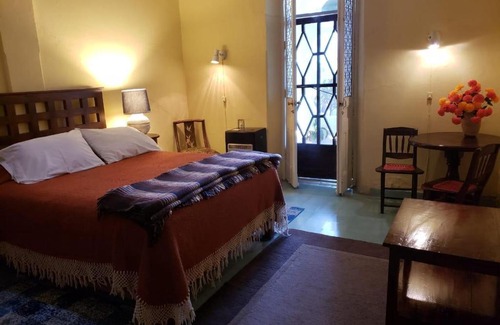 Xilitla Hotel | Relax at Posada El Castillo Xilitla: Pool & Breakfast Included