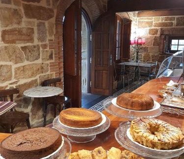Valdecilla House | Discover Posada El Hidalgo: Family-Friendly with Breakfast