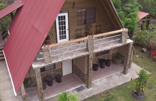 Siguatepeque Cabin | Cozy Posada El Malcotal: Family-Friendly, Pet Friendly Stay