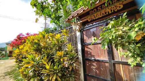 Palomino Hotel | Pet-Friendly Retreat at Posada Gallinas - Rated 9/10!