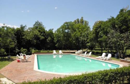 La Falda Hotel | Discover Posada La Campiña: Family-Friendly with Pool & Hot Tub