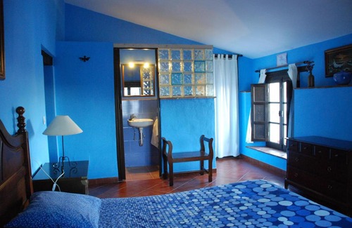 Jimena de la Frontera Hotel | Pet-Friendly Retreat at Posada La Casa Grande