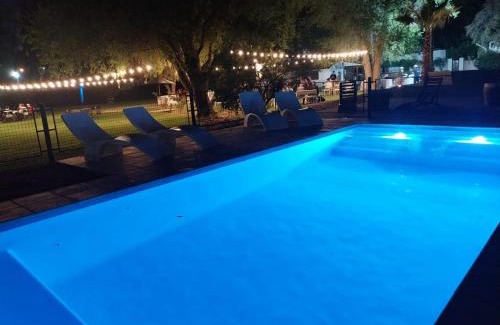 Eugenio Bustos House | Inviting Stay at Posada La Celia with Pool & Hot Tub